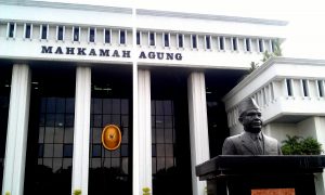 mahkamah agungg 300x180
